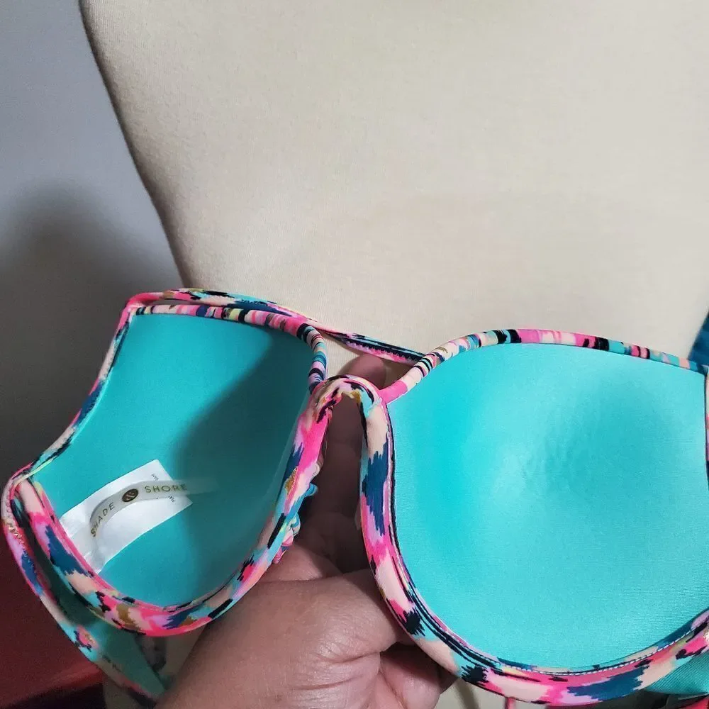 Shade & Shore Fun Print Bikini Top 36B